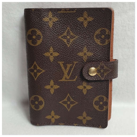 Authentic Preowned LV Agenda - Picture 2 of 7